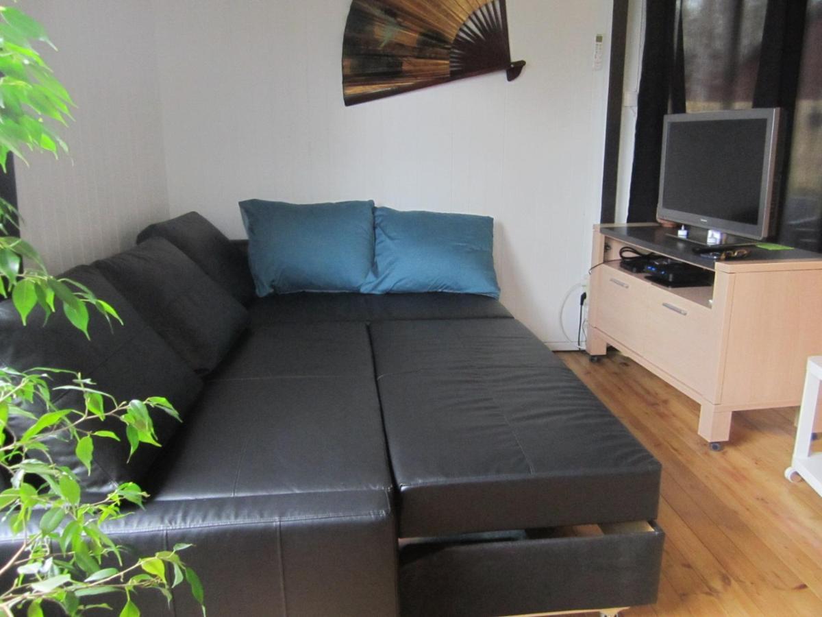 Le Petit Chalet Resteigne ภายนอก รูปภาพ
